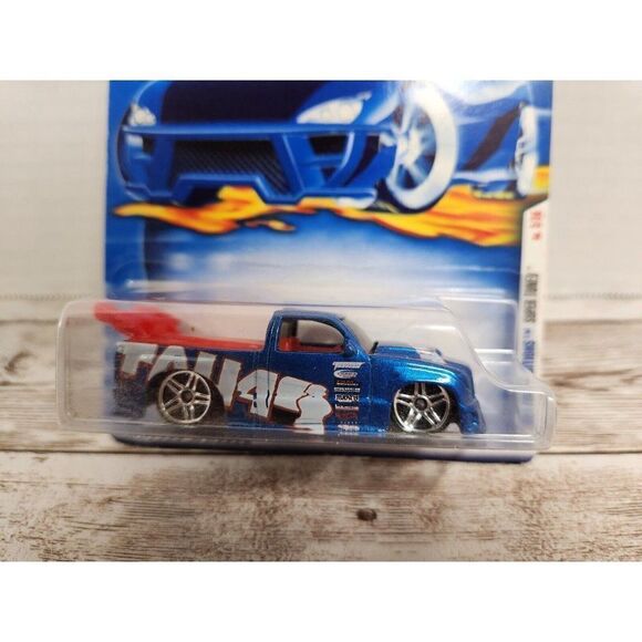 Hot Wheels 2001 First Editions Super Tuned No. 5/36 Collector No. 017 Die-Cast - Picture 3 of 12